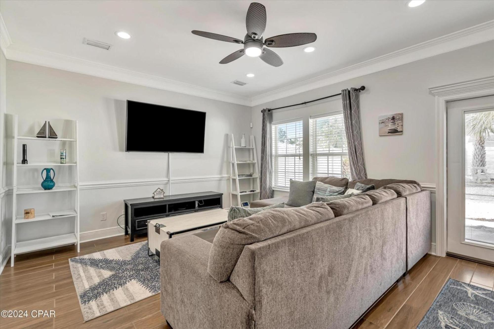 House - Sunset Escape By Panhandle Getaways
